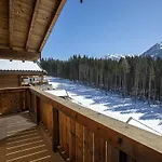 شاليه In Neukirchen For 8 People