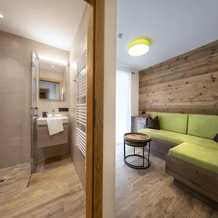 Chalet In Neukirchen For 8 People