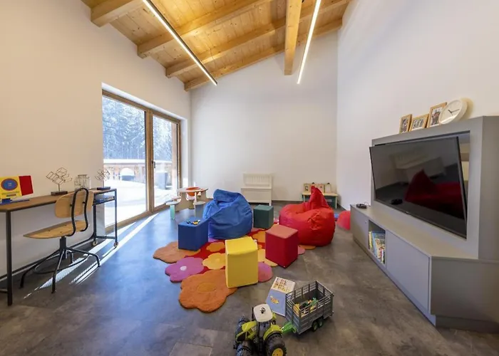 Chalet In Neukirchen For 8-guests