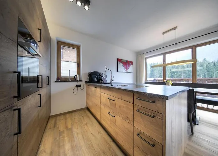 In Neukirchen For 8-guests シャレー *