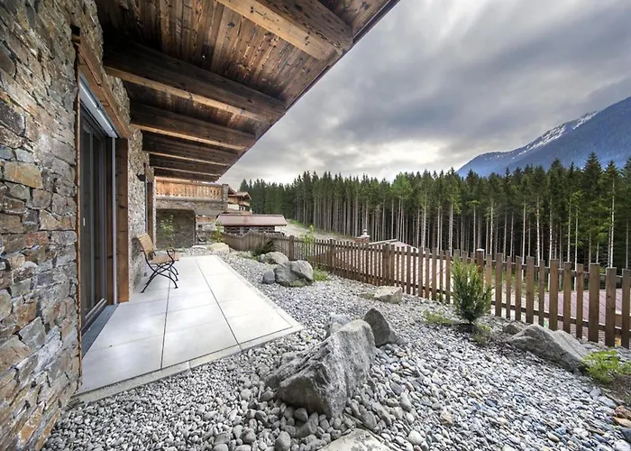 In Neukirchen For 8-guests Neukirchen am Großvenediger